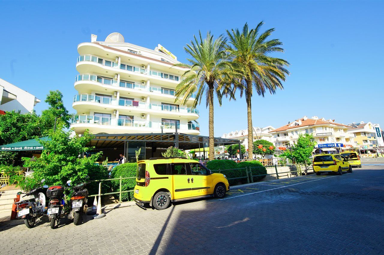 Cihantuerk Hotel Marmaris Exterior photo